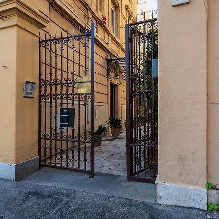St. Peter Penthouse Apartment Рим Екстериор снимка